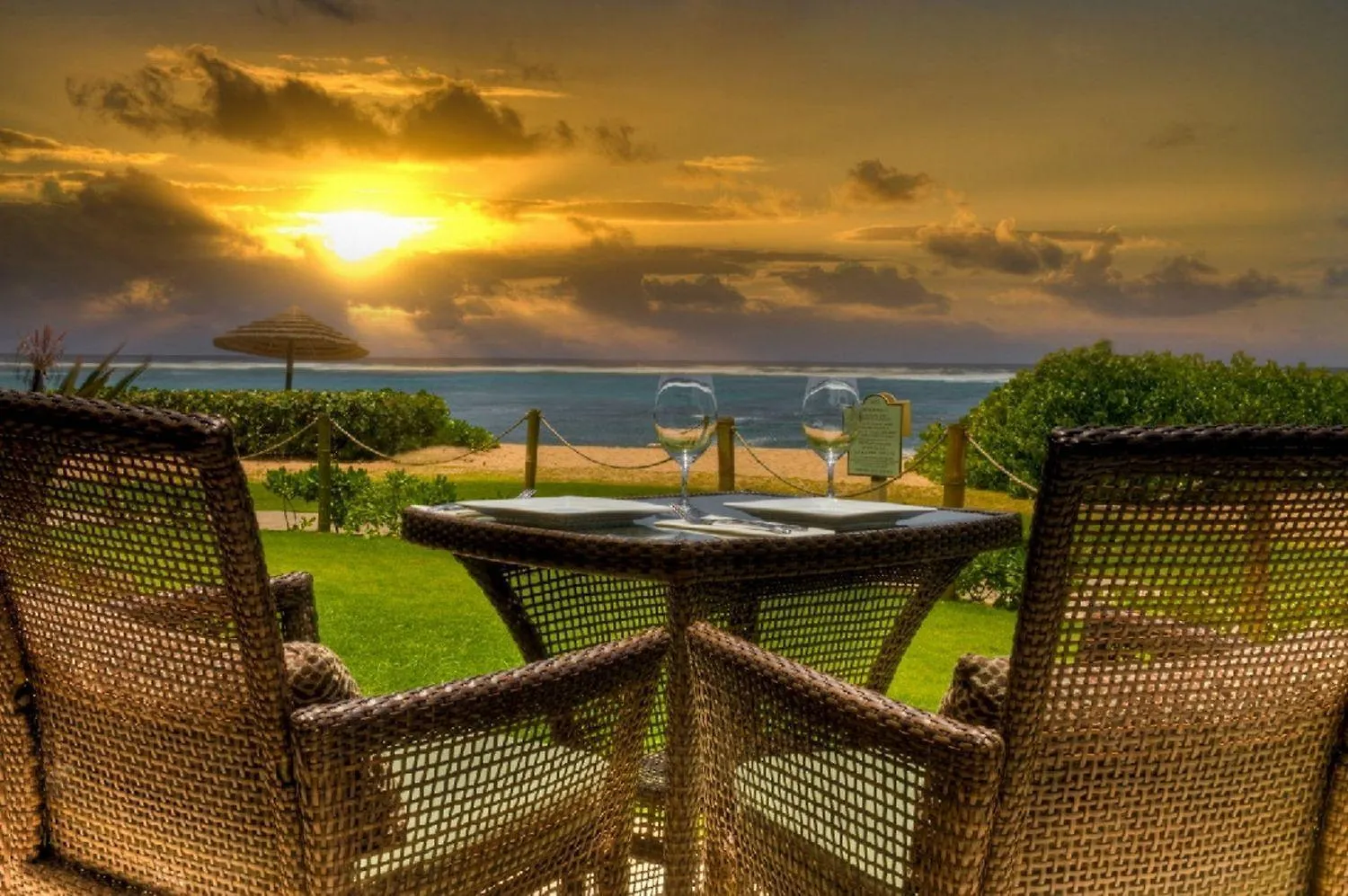 Waipouli Beach Resort Gorgeous Luxury Ocean View Condo! Sleeps 8! Kapa'a Apartment